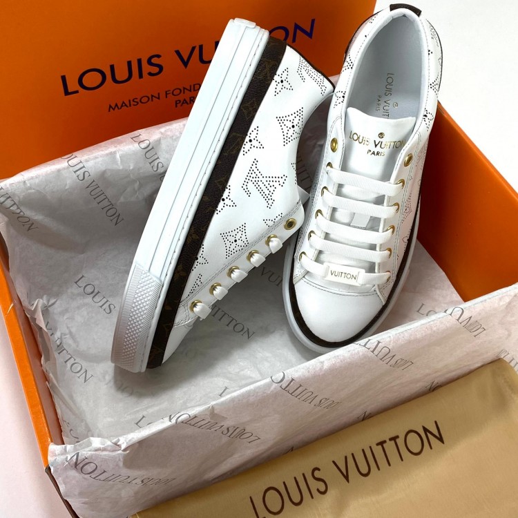 LOUİS VUİTTON STELLE SNEAKER 